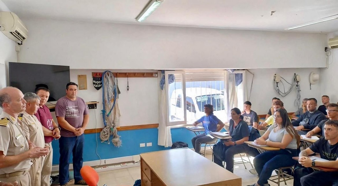 ¿Querés sumarte a Prefectura?: abren cursos de formación de la Marina Mercante