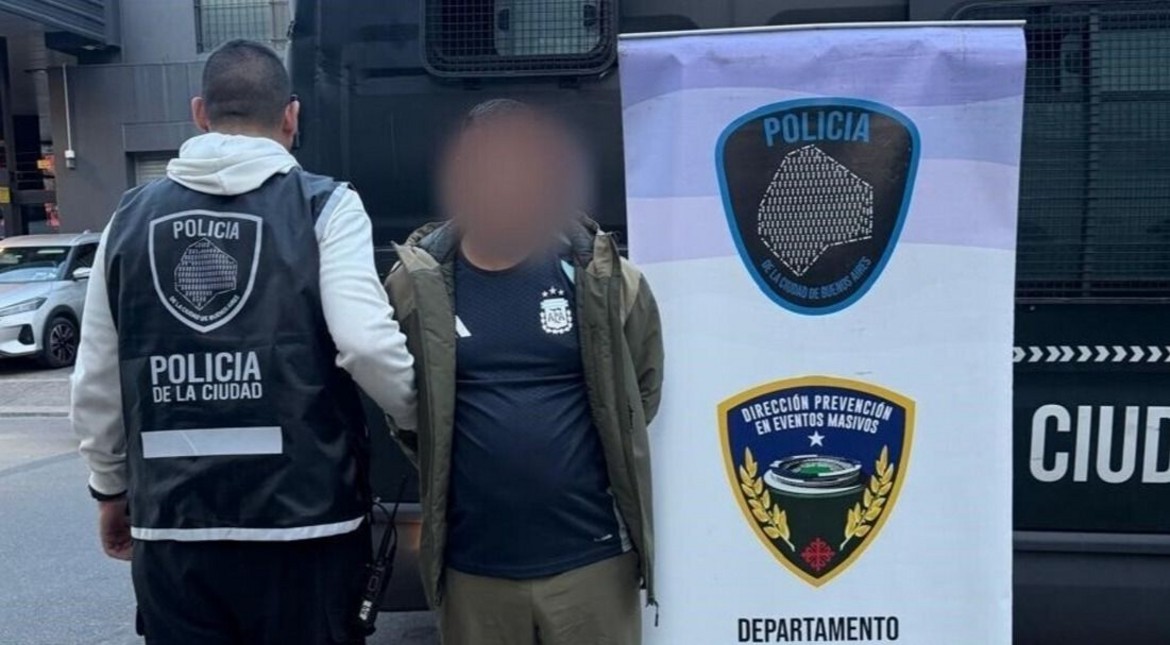 No puede cambiar de pasión: detuvieron a un prófugo de la Justicia de Mar del Plata en la despedida de Messi