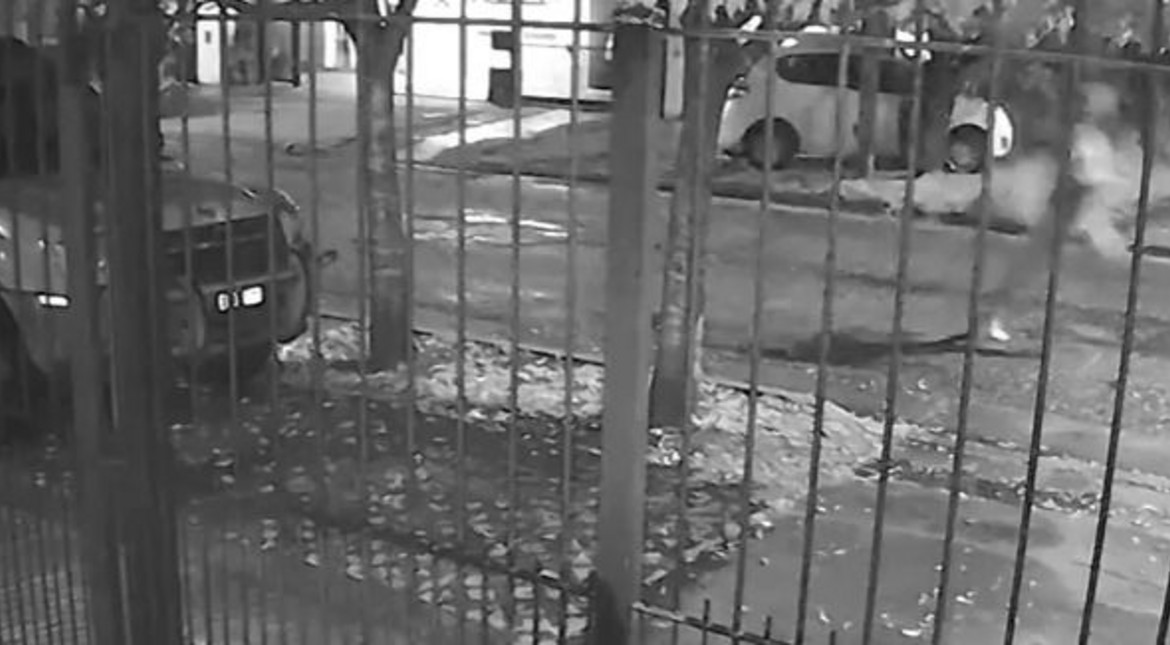 "Ayuda por favor": gritos desgarradores, tiros y un video de cómo fue la entradera frustrada en Zacagnini