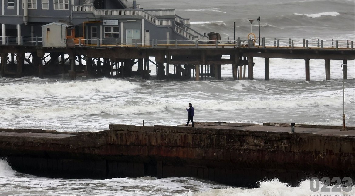 No te cases ni te embarques: martes 13 con lluvias aisladas en Mar del Plata