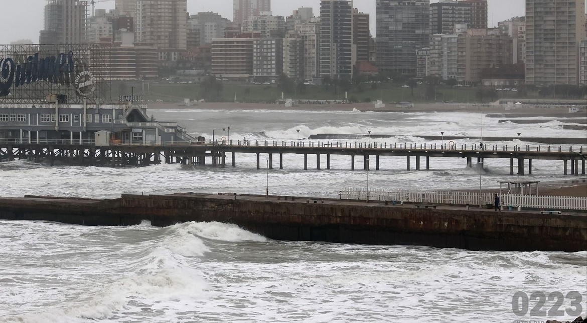 Frío y chances de lluvia en Mar del Plata: cómo estará el tiempo este domingo