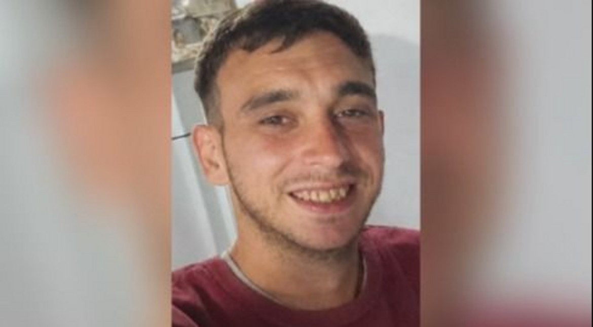 Buscan a un joven de 28 años que desapareció tras salir de su casa: "Después vengo"