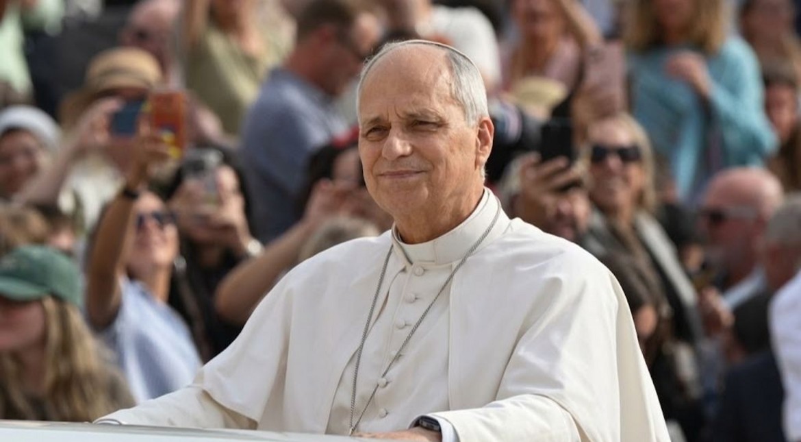 El Vaticano confirmó que el papa León XIV será operado este martes