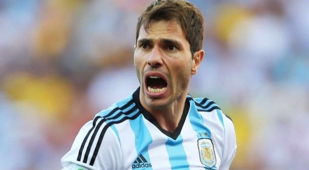 Fue compañero de Messi en Brasil 2014, quedó a un paso de la gloria y hoy tiene una vida impensada