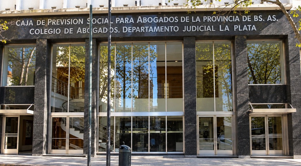 “Hay gente que tiene 80 años y sigue trabajando”: abogados jubilados de Mar del Plata denuncian haberes insuficientes