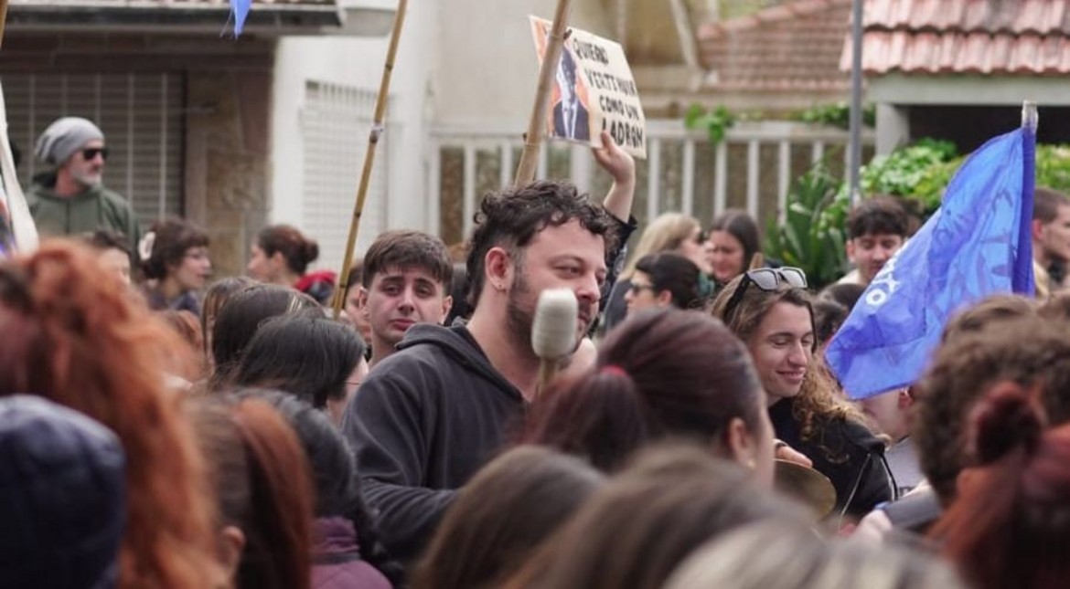 Mar del Plata se moviliza por la Universidad Pública: así se desarrolla la 5ta Marcha Federal en la ciudad