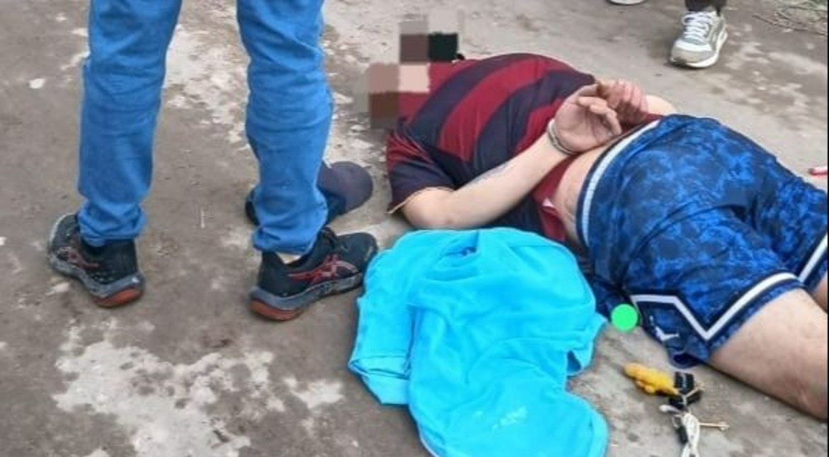 Hacía “pasamanos” de droga a metros de una cancha donde jugaban los chicos
