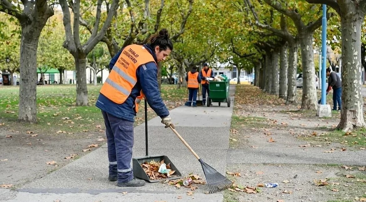 Trabajo comunitario como sanción: los jueces de Faltas respaldaron el proyecto del PRO y marcaron condiciones