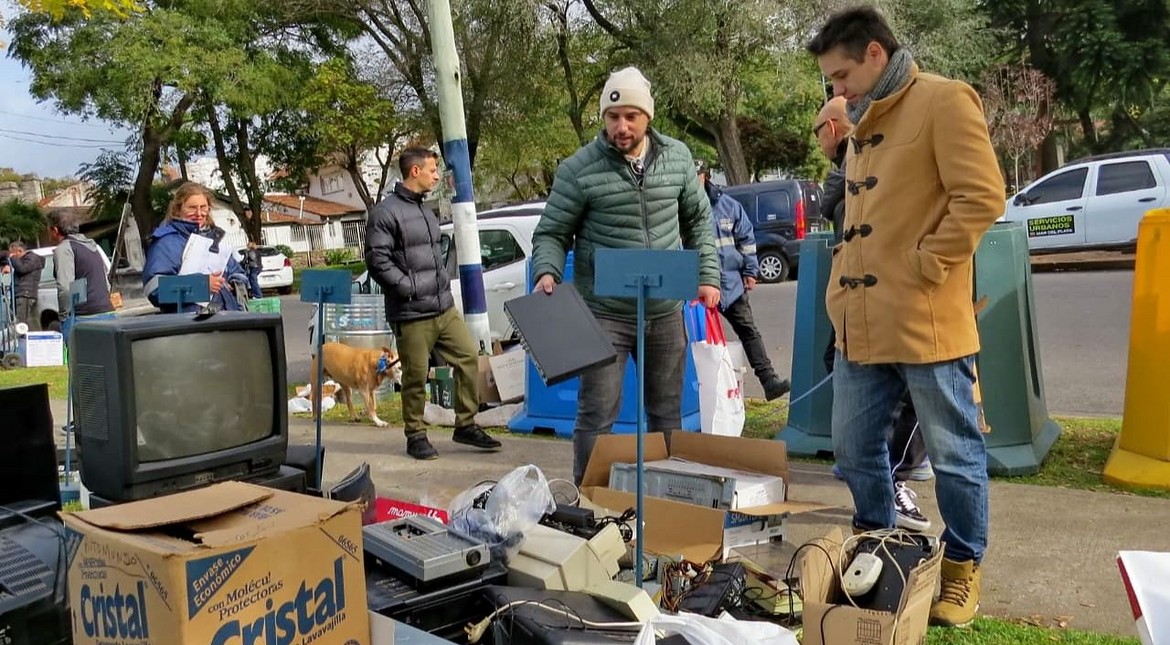 El Punto Verde cambia de plaza: a dónde llevar residuos eléctricos, aceite vegetal, pilas, lentes y más