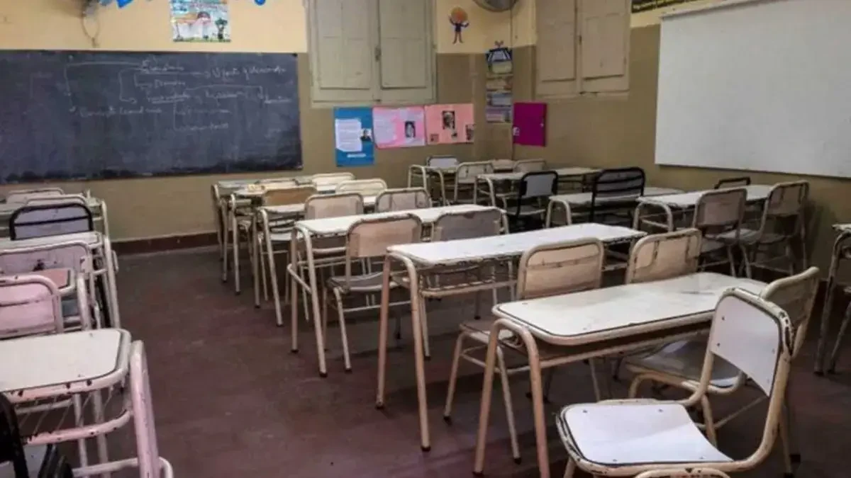 En medio de un paro docente, denuncian a la Provincia por incumplir la Ley de Esencialidad
