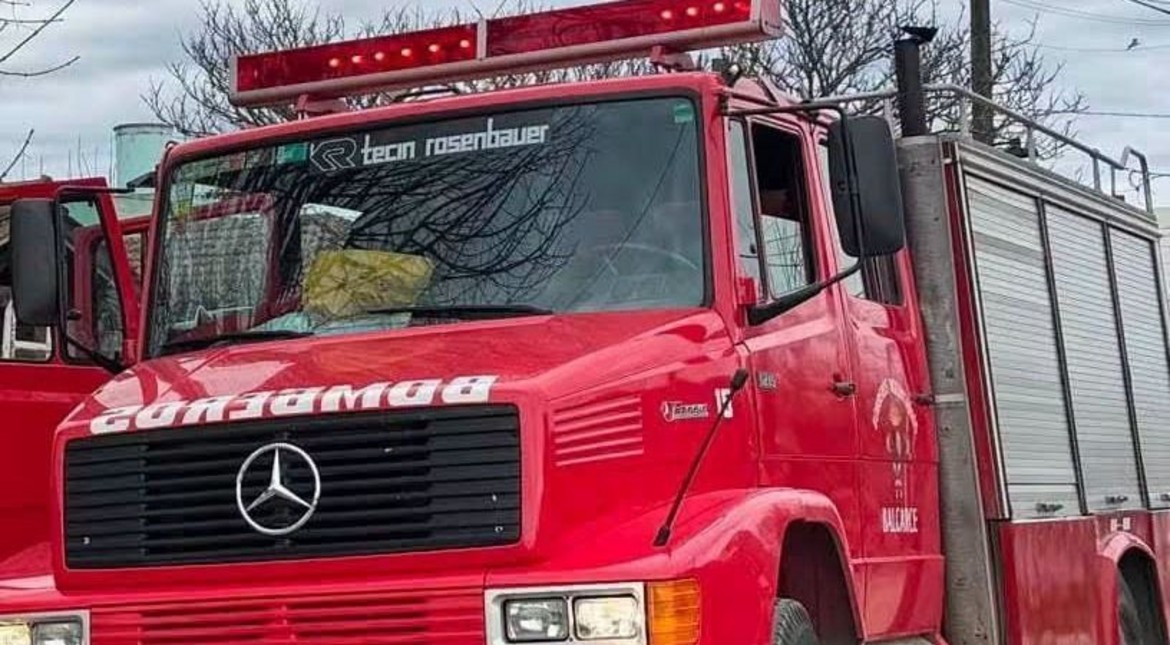 Se incendió un criadero y murieron miles de gallinas