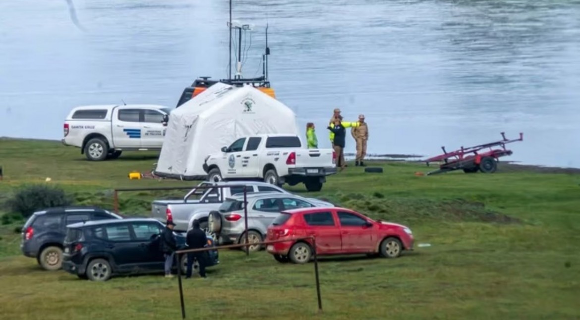 Desesperada búsqueda en Santa Cruz: dos hermanos de 10 y 12 años desaparecieron en un río