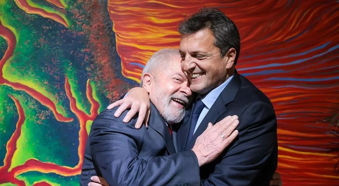 Massa apuntó a Milei por Lula, pidió que reconozca el triunfo y planteó un desafío para el peronismo