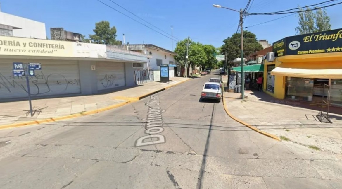 Macabro hallazgo: apareció muerto en su casa rodeado por ocho perros y con mordeduras