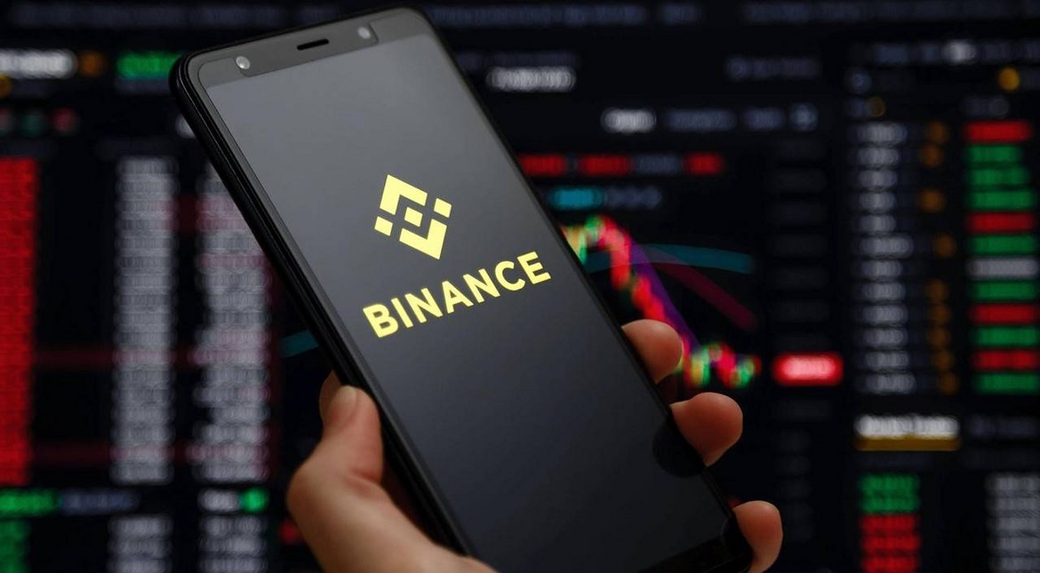 Binance sufió un hackeo por 6.300 millones de dólares y bloqueó retiros