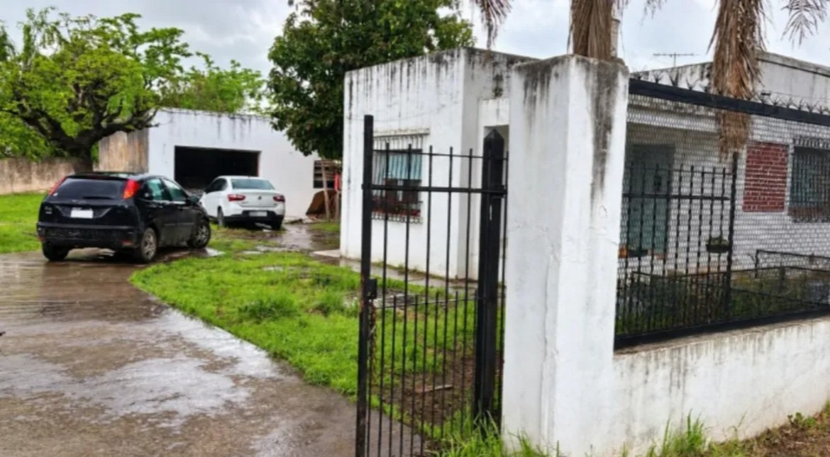 Macabro hallazgo: una familia fue encontrada muerta dentro de su casa e investigan una masacre
