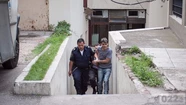 El hermano de Escott fue a una audiencia armado: dijo que es la pistola del femicidio