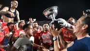 En un partido polémico, Instituto volvió a Primera División