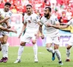 Irán lo ganó en el adicionado y se mete en la pelea