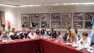 Ministros bonaerenses expusieron en el Senado