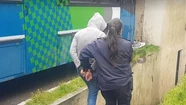 La mujer acusada de matar a su hija se encuentra en tribunales. 