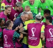 Tite y los futbolistas brasileños bailaron  "a dança do pombo" ("el baile de la paloma" en portugués)