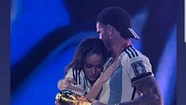 Video: el fuerte mensaje de Tini en pleno recital ¿dirigido a Cami Homs?