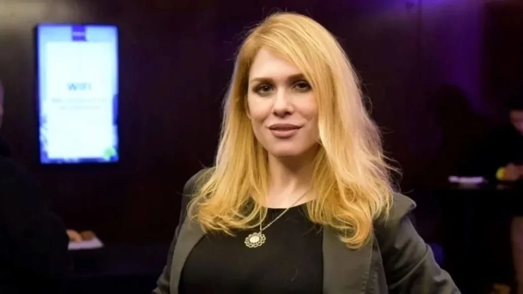 Lilia Lemoine se grabó cantando "No Llores por mí Argentina" en la ducha y despertó fuertes críticas en las redes