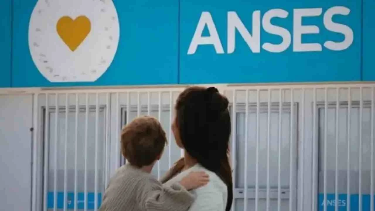 En diciembre, las prestaciones aumentan un 2,3% por la inflación de octubre.